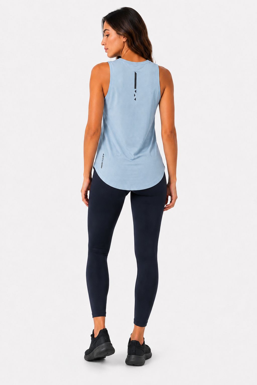 Nuntucket Breeze LiteRun Sleeveless Tee - Sigma Fit