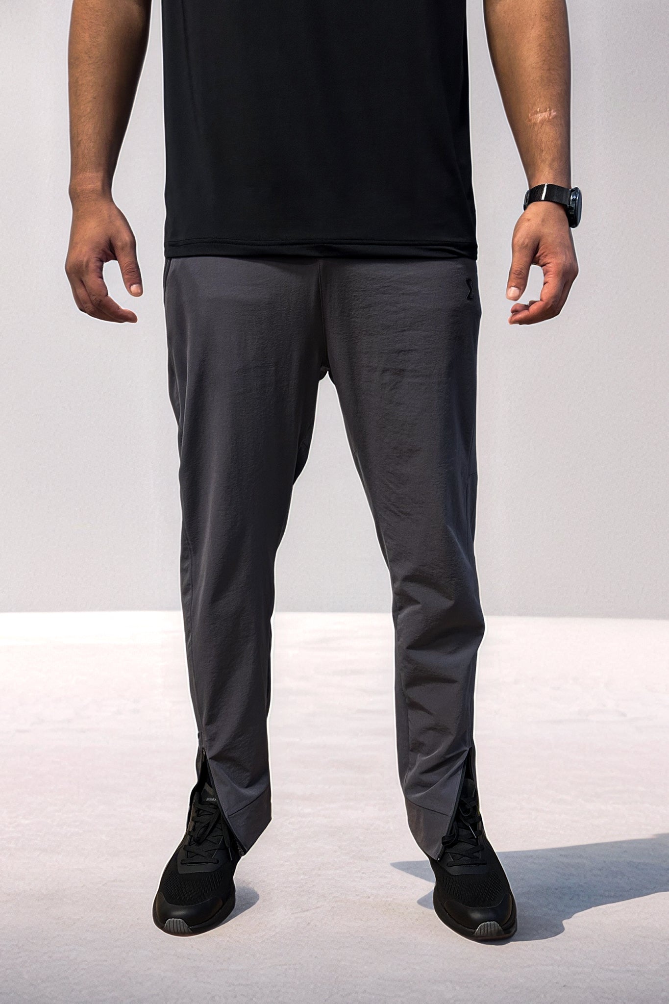 Dark Gray Essential Sweatpants - Sigma Fit