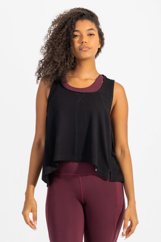 Yogi’s Croptop Black - Sigma Fit
