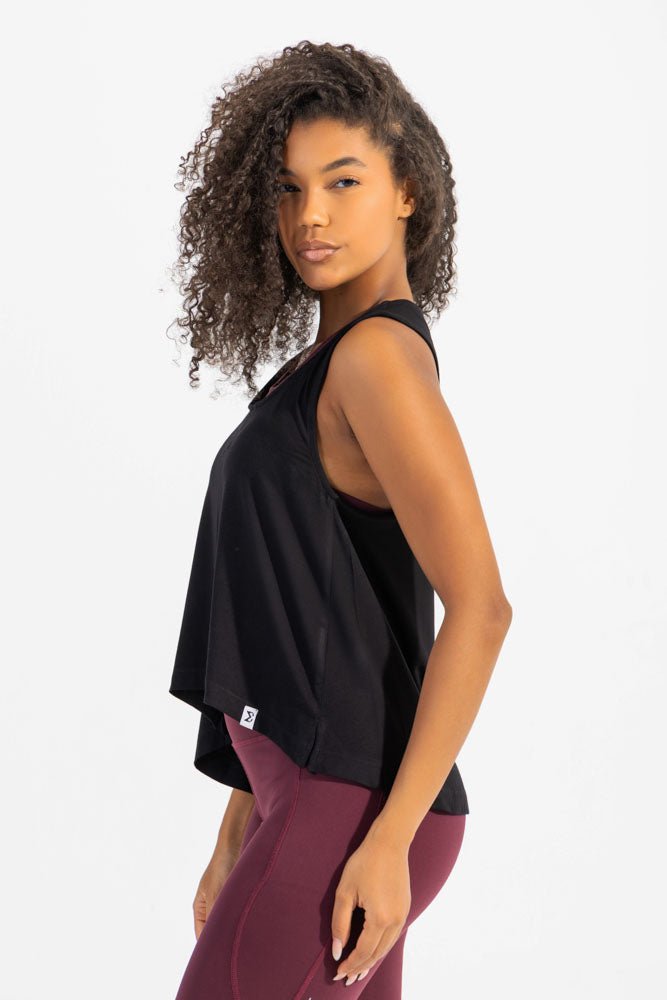 Yogi’s Croptop Black - Sigma Fit